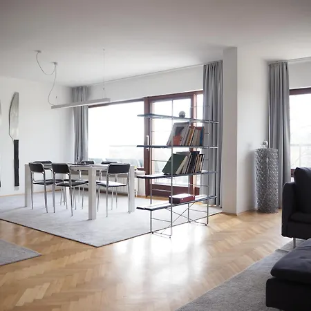Lanzo Apartment *