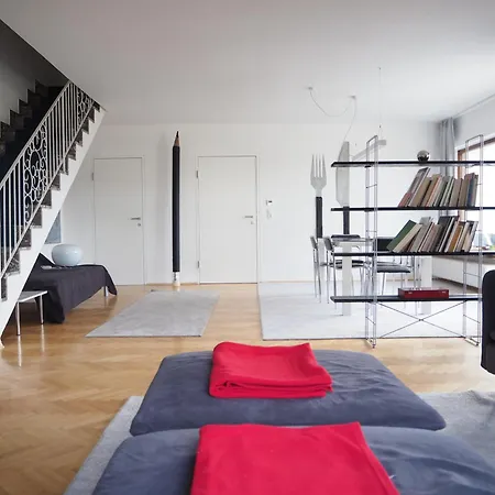 Lanzo Apartment *
